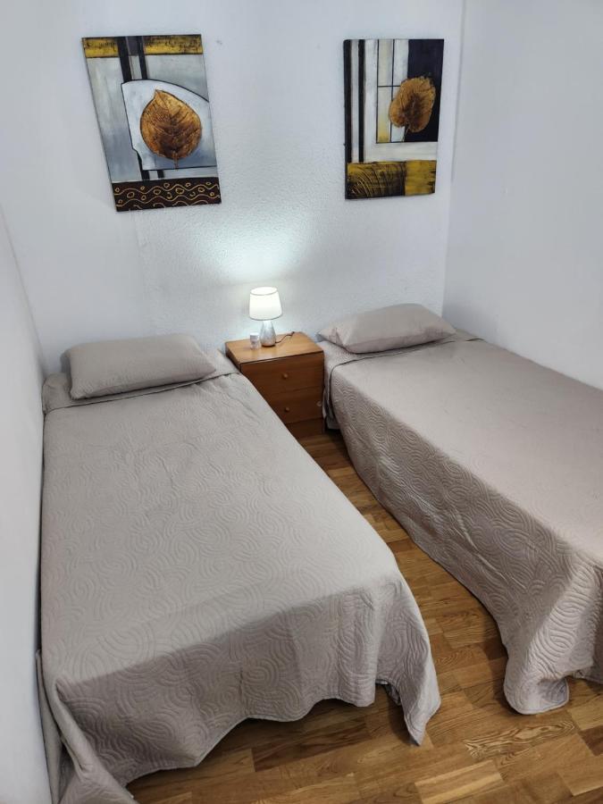 Hostel Pepe Viajes Madrid Exterior photo