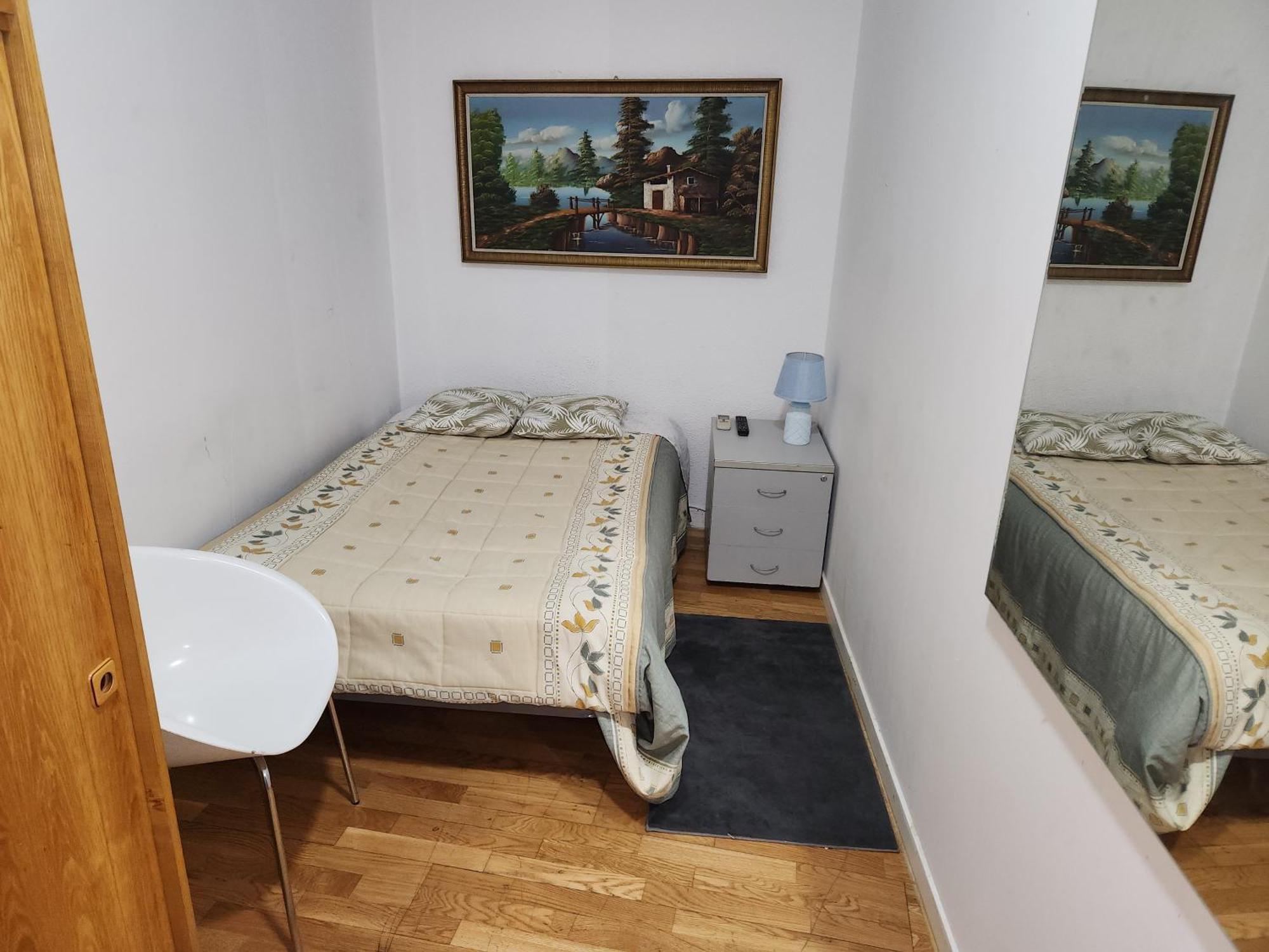 Hostel Pepe Viajes Madrid Exterior photo