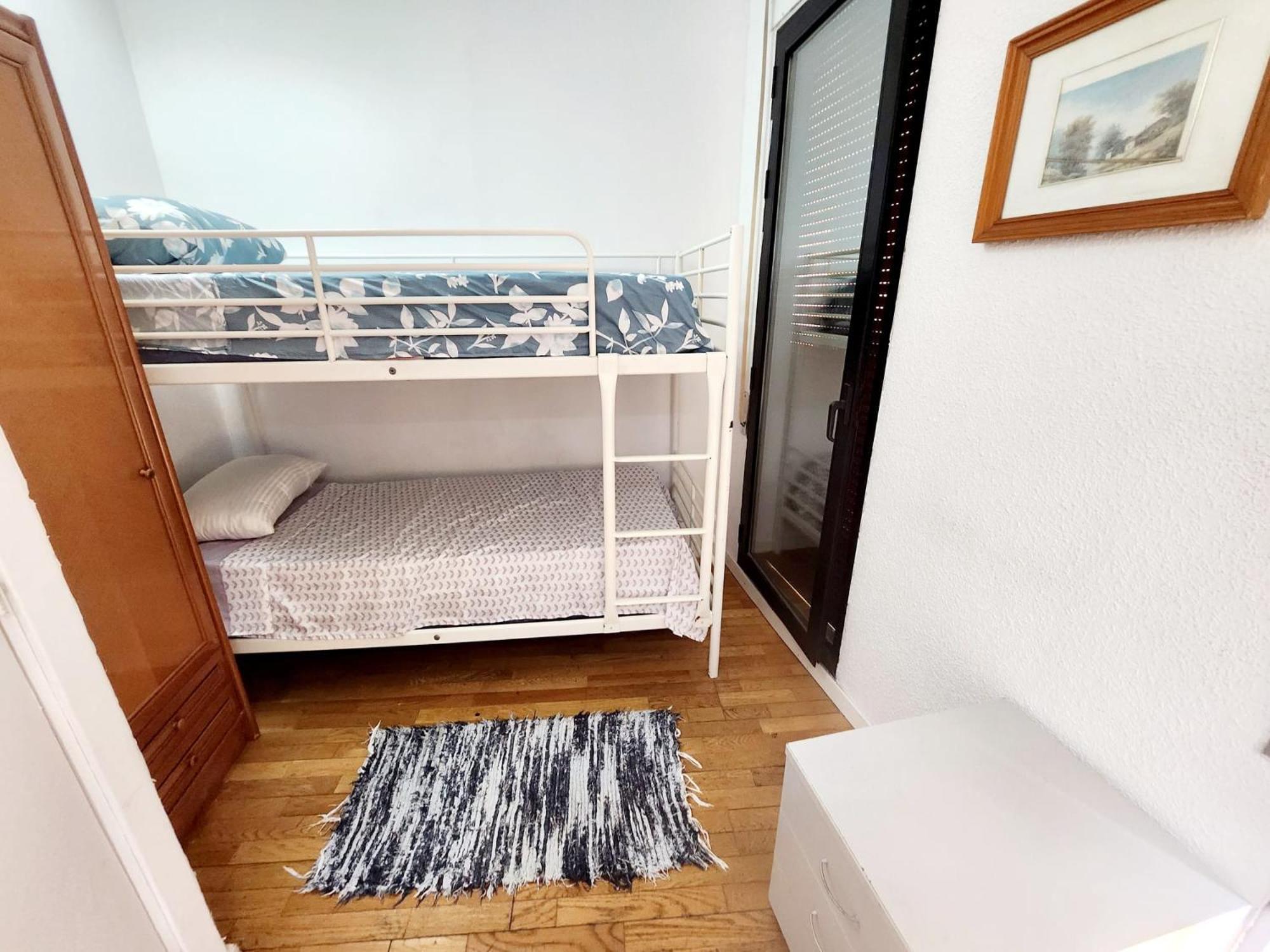 Hostel Pepe Viajes Madrid Exterior photo